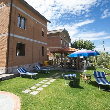 A & B Holiday Home Deiva Marina Exterior photo